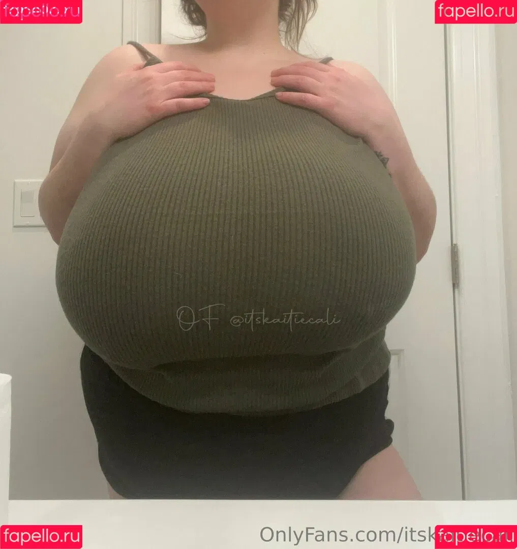 Itskaitiecali Onlyfans Photo Gallery 