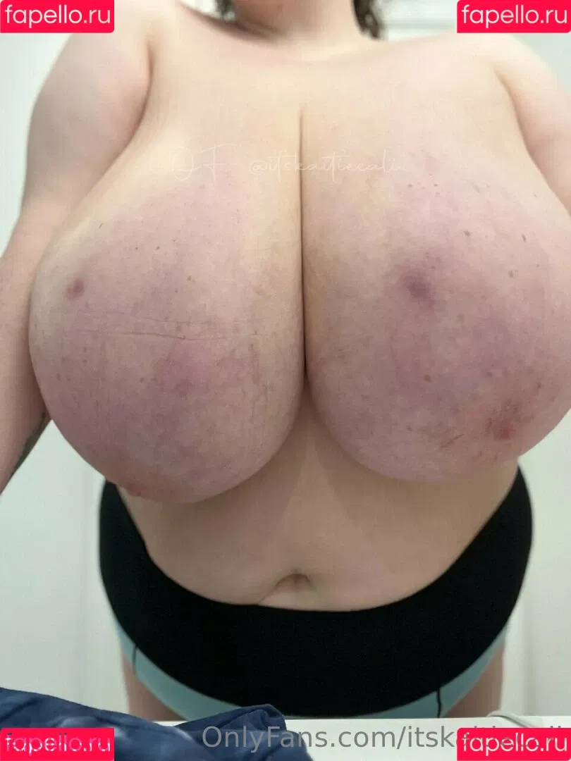Itskaitiecali Onlyfans Photo Gallery 