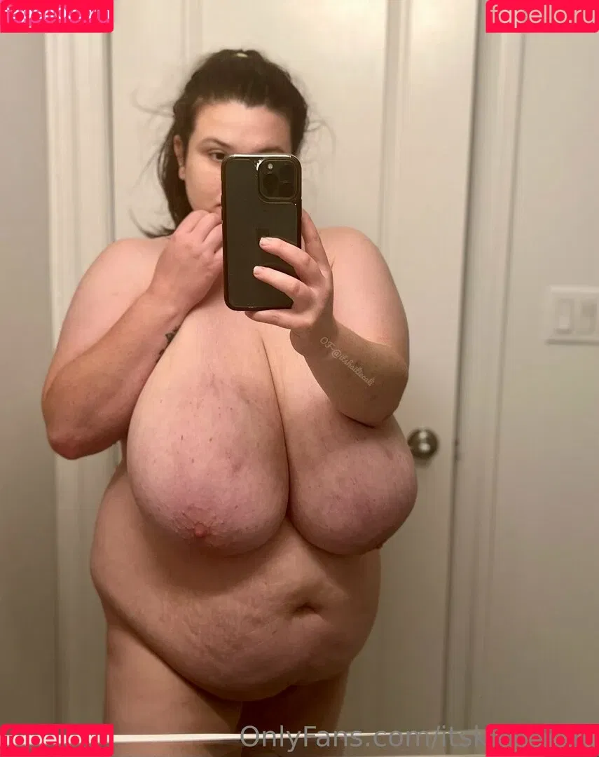 Itskaitiecali Onlyfans Photo Gallery 