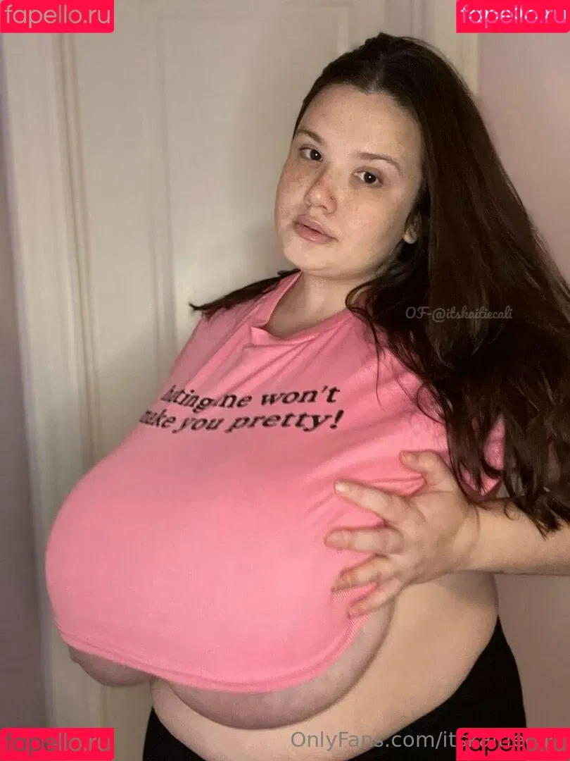 Itskaitiecali Onlyfans Photo Gallery 