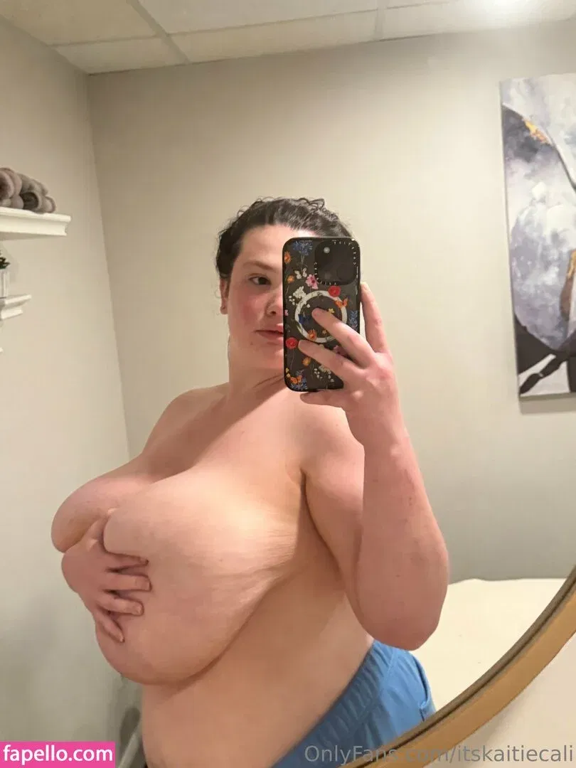 Itskaitiecali Onlyfans Photo Gallery 