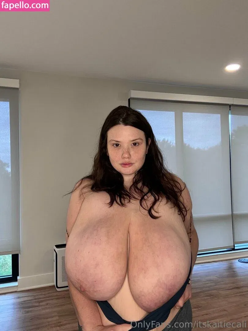 Itskaitiecali Onlyfans Photo Gallery 