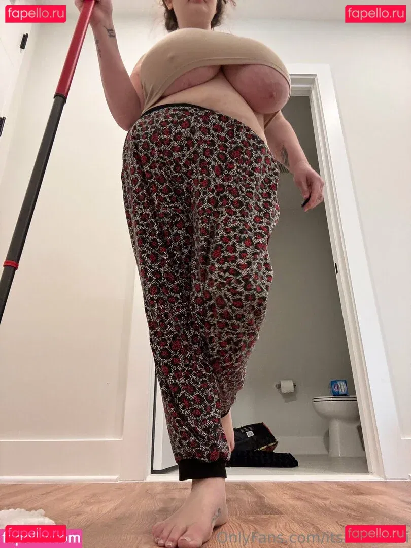 Itskaitiecali Onlyfans Photo Gallery 