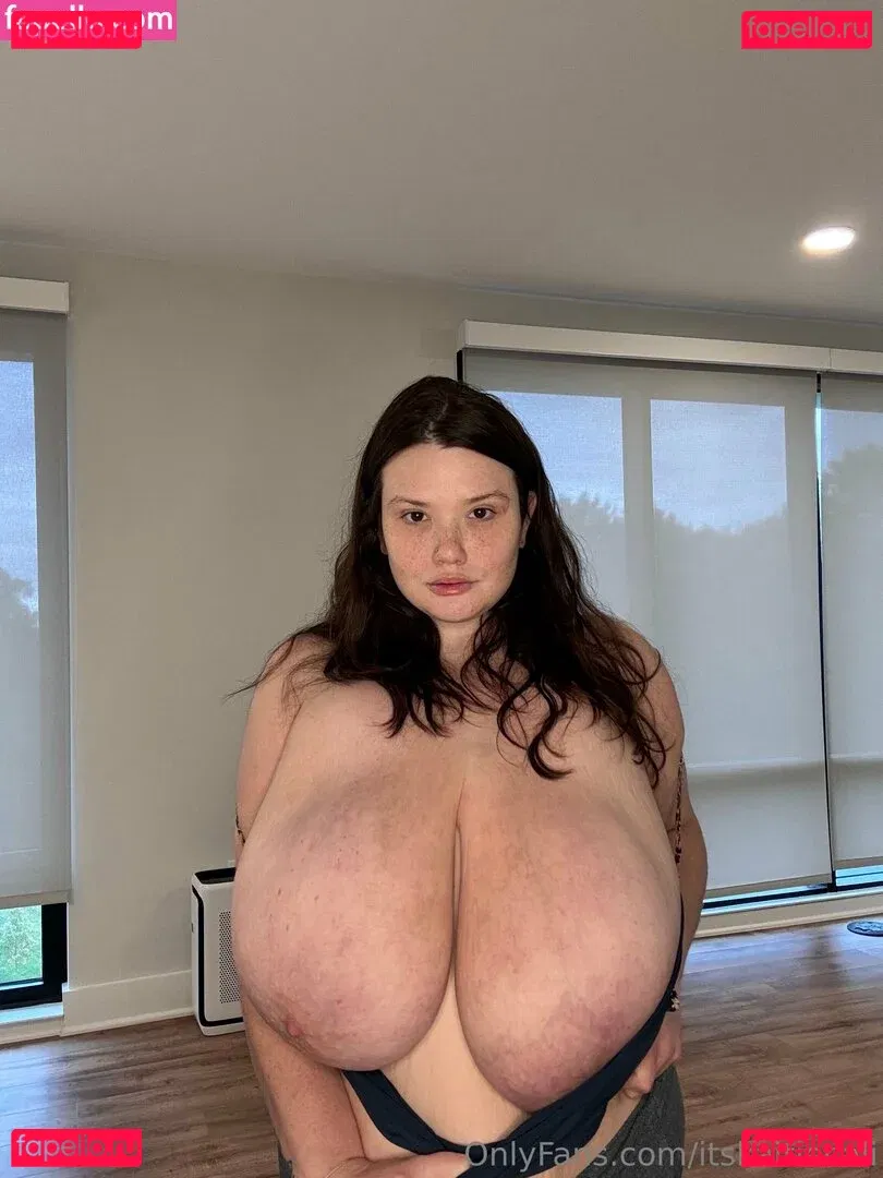 Itskaitiecali Onlyfans Photo Gallery 