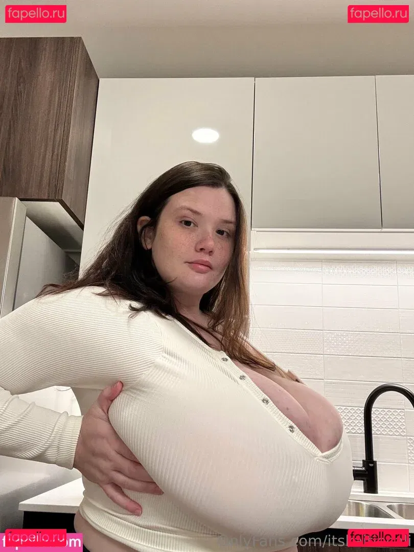 Itskaitiecali Onlyfans Photo Gallery 