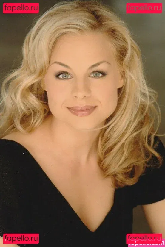 Jessica Collins Onlyfans Photo Gallery 