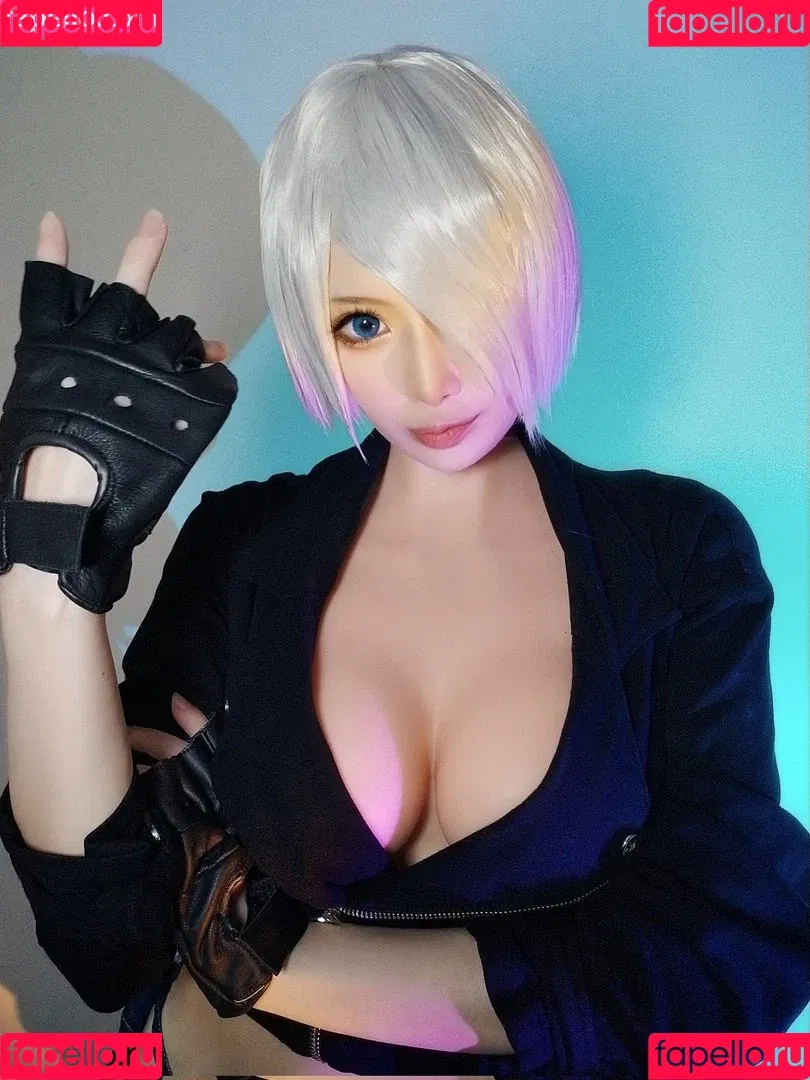 Kiyo Cosplay Onlyfans Photo Gallery 