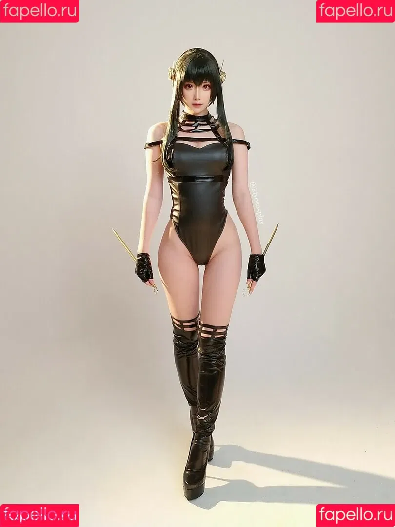 Kiyo Cosplay Onlyfans Photo Gallery 