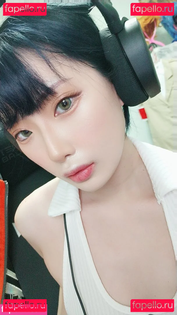 Kiyo Cosplay Onlyfans Photo Gallery 