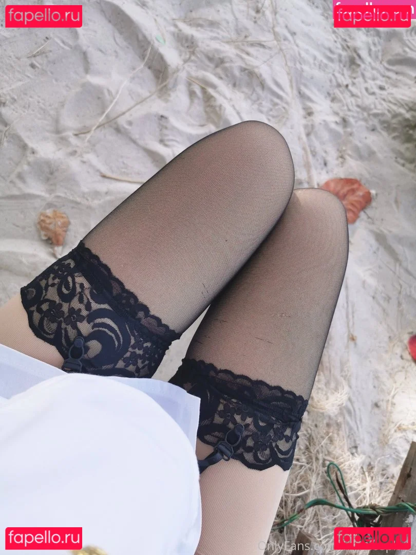 Kiyo Cosplay Onlyfans Photo Gallery 