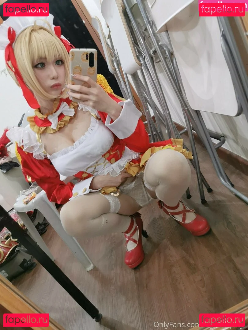 Kiyo Cosplay Onlyfans Photo Gallery 