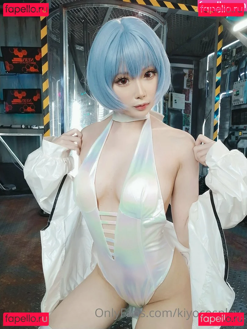 Kiyo Cosplay Onlyfans Photo Gallery 