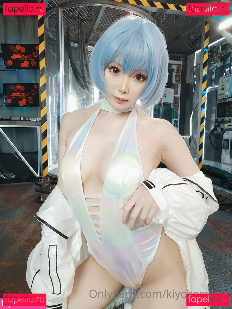 Kiyo Cosplay Onlyfans Photo Gallery 