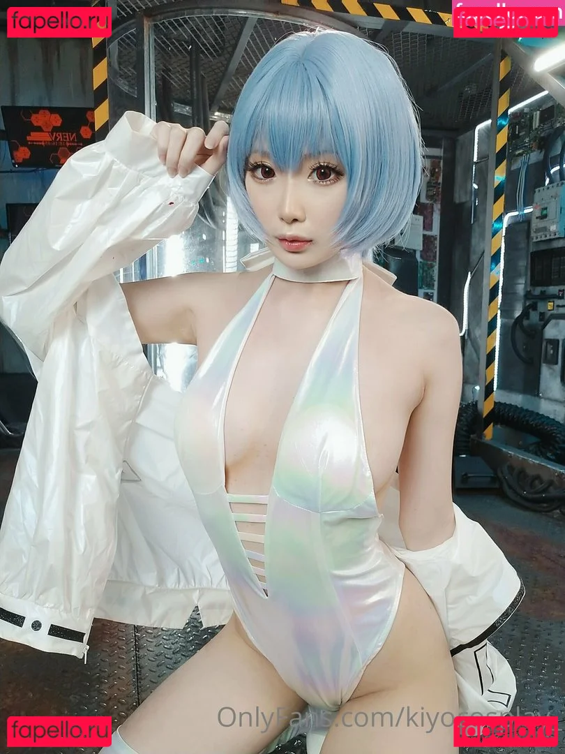 Kiyo Cosplay Onlyfans Photo Gallery 