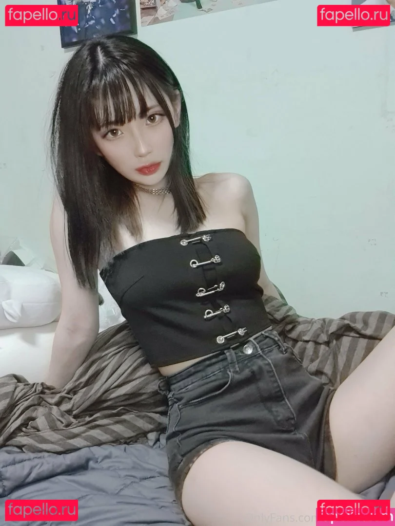 Kiyo Cosplay Onlyfans Photo Gallery 