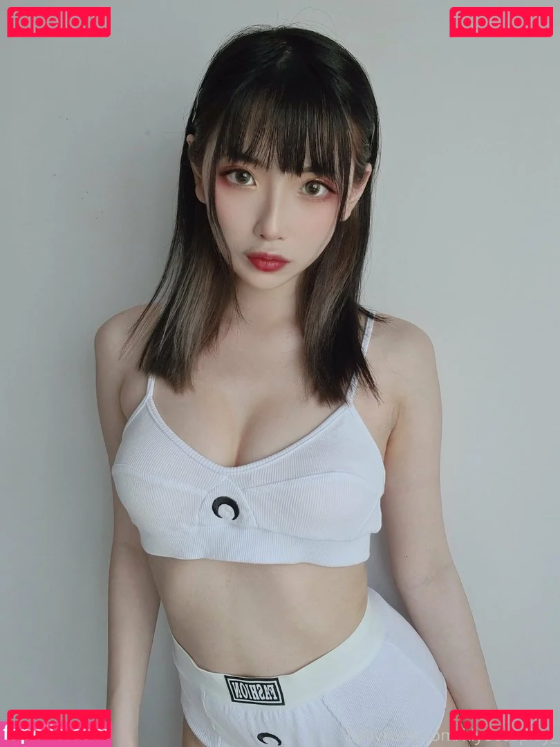 Kiyo Cosplay Onlyfans Photo Gallery 