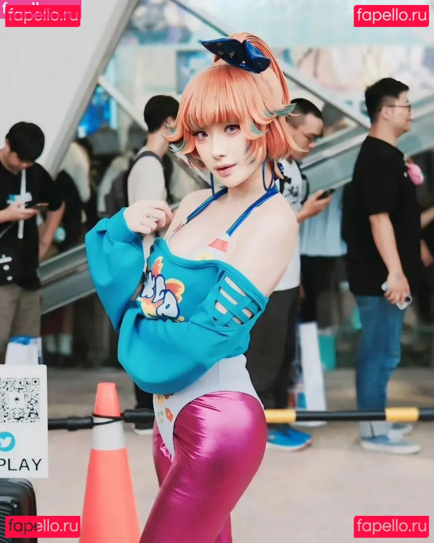 Kiyo Cosplay Onlyfans Photo Gallery 