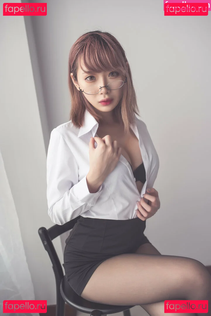 Kiyo Cosplay Onlyfans Photo Gallery 