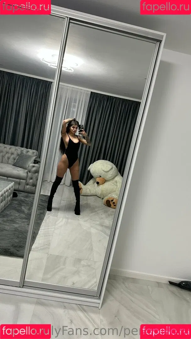 perfect33n Onlyfans Photo Gallery 