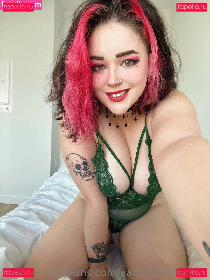 Vanessa Strawberry Onlyfans Photo Gallery 