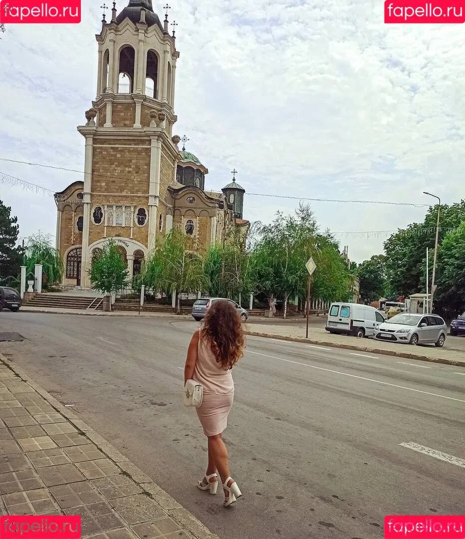 Eliza Stefanova Onlyfans Photo Gallery 