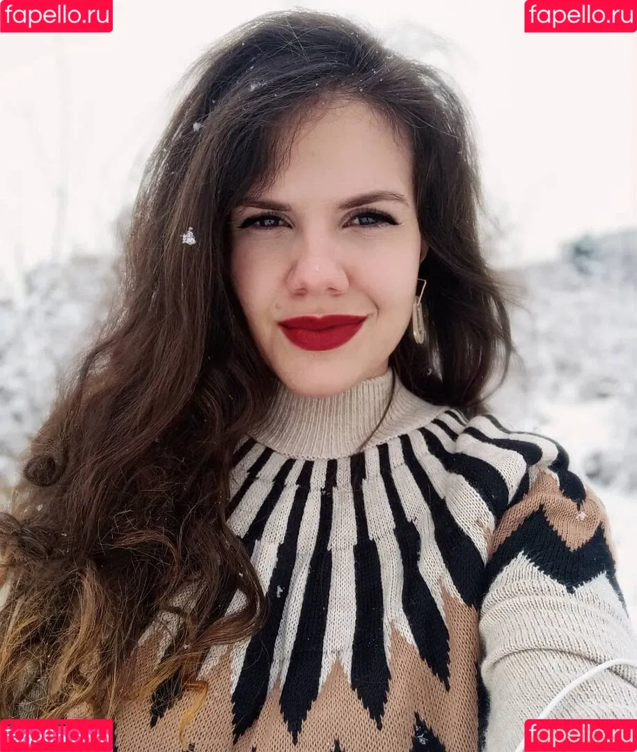 Eliza Stefanova Onlyfans Photo Gallery 