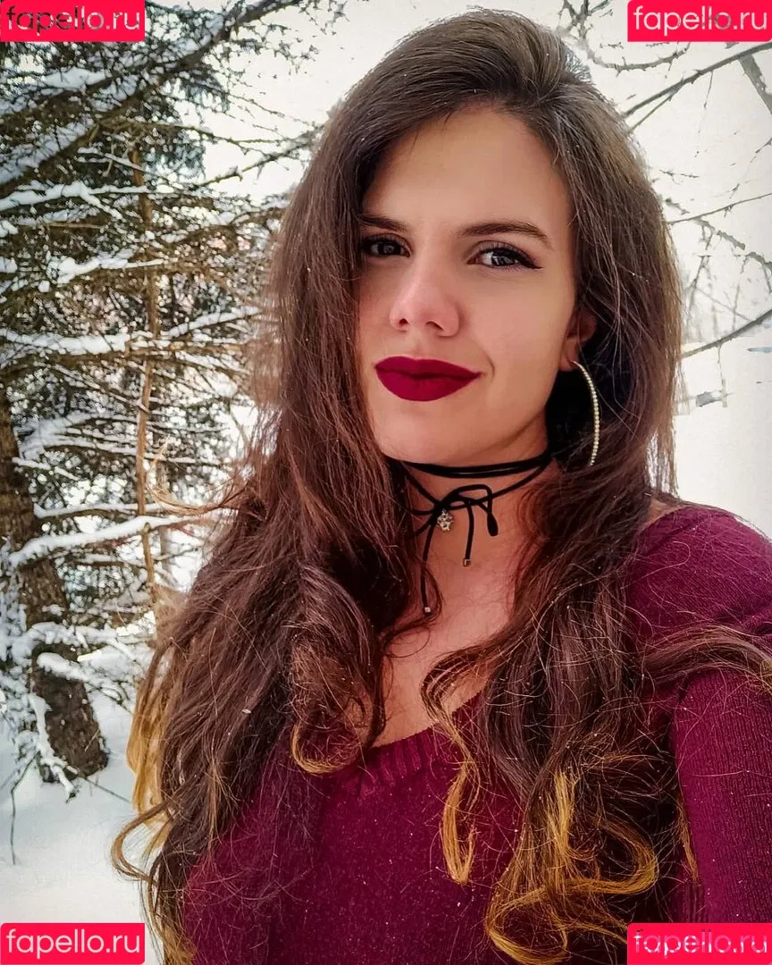 Eliza Stefanova Onlyfans Photo Gallery 