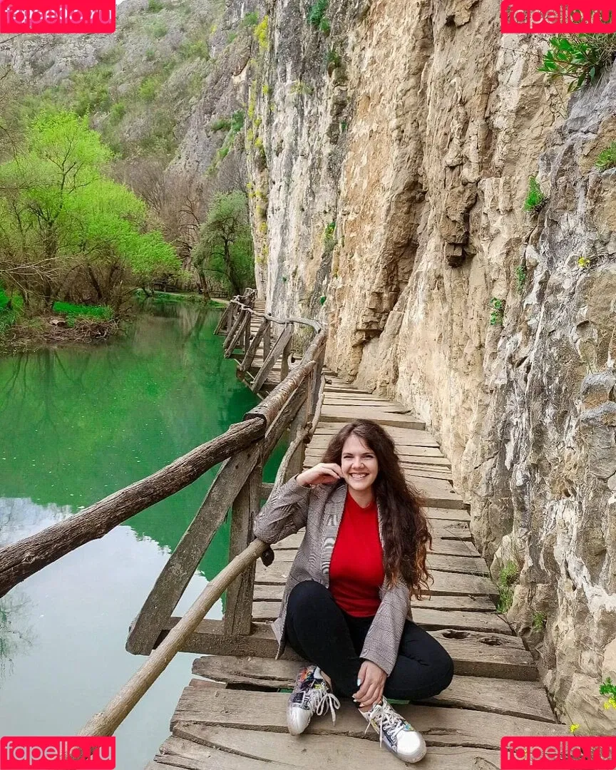 Eliza Stefanova Onlyfans Photo Gallery 