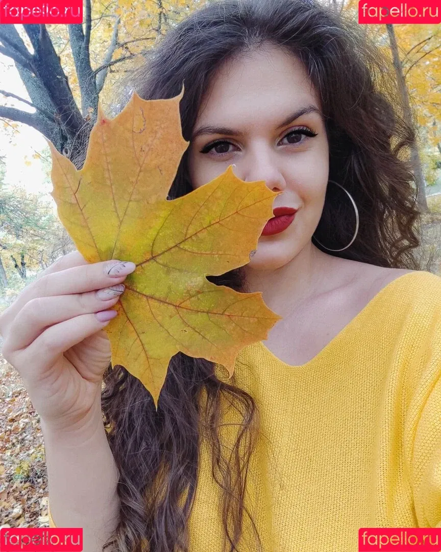 Eliza Stefanova Onlyfans Photo Gallery 