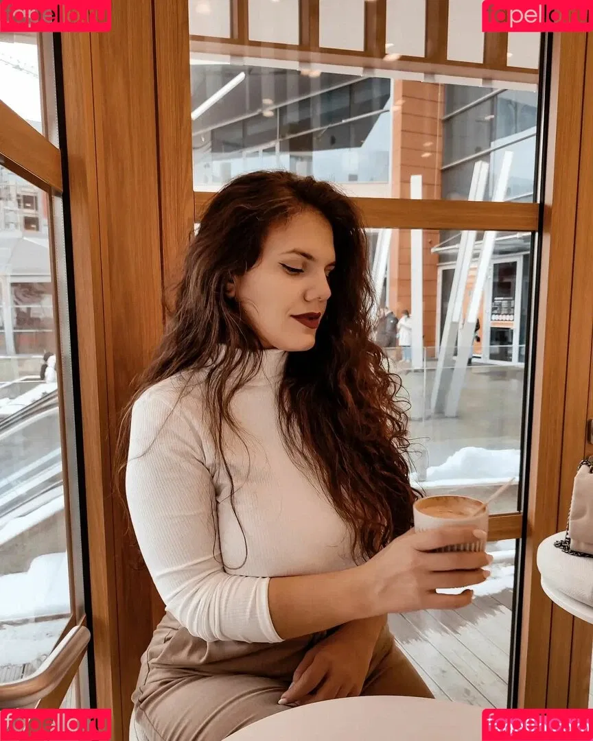 Eliza Stefanova Onlyfans Photo Gallery 