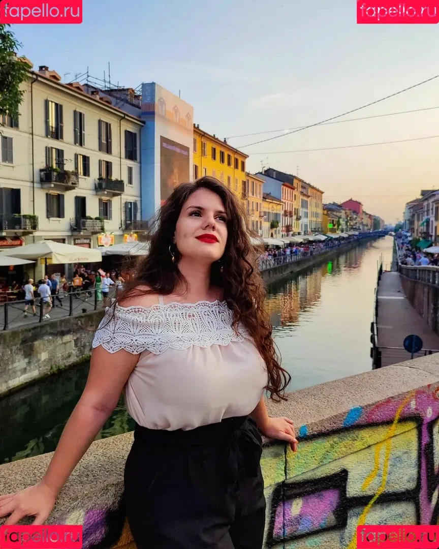 Eliza Stefanova Onlyfans Photo Gallery 
