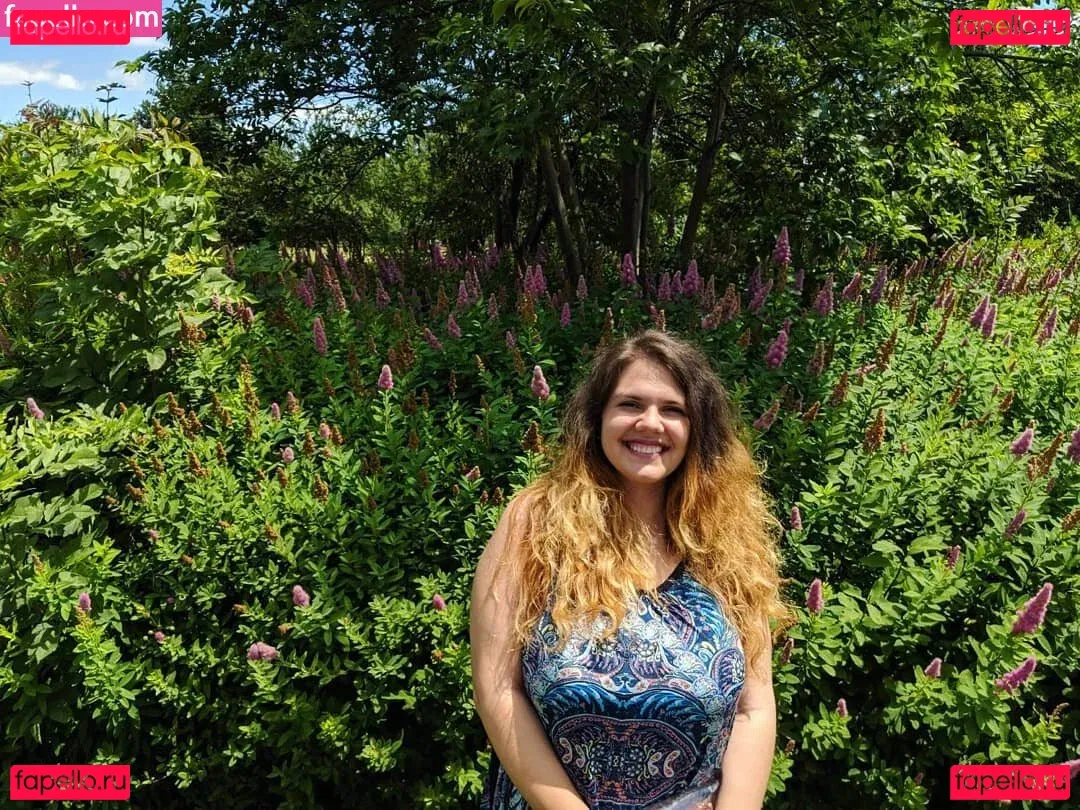 Eliza Stefanova Onlyfans Photo Gallery 