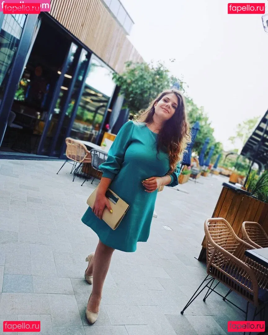 Eliza Stefanova Onlyfans Photo Gallery 