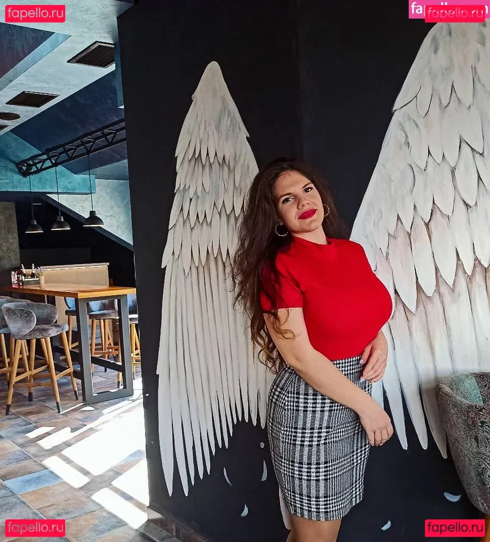 Eliza Stefanova Onlyfans Photo Gallery 