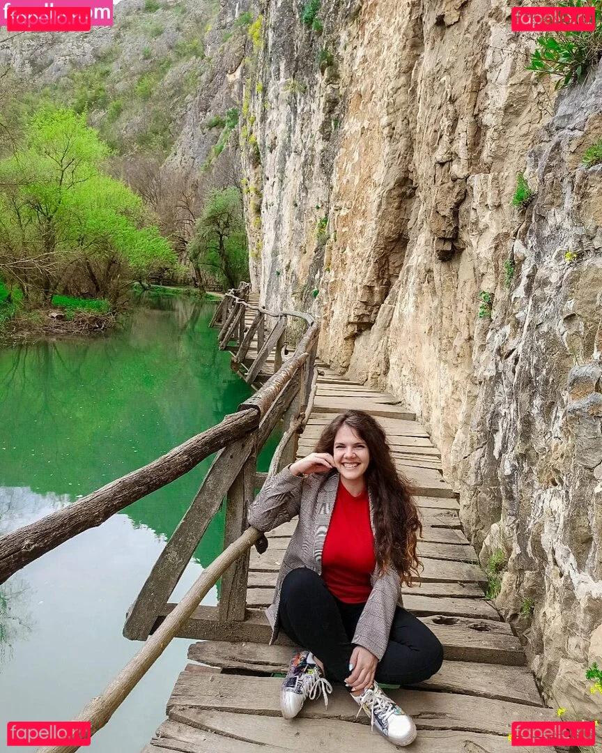 Eliza Stefanova Onlyfans Photo Gallery 