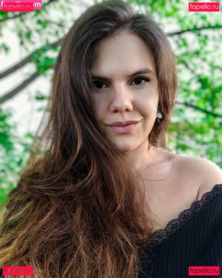 Eliza Stefanova Onlyfans Photo Gallery 