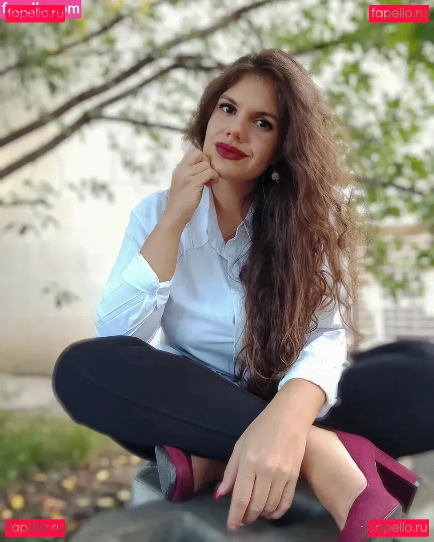 Eliza Stefanova Onlyfans Photo Gallery 