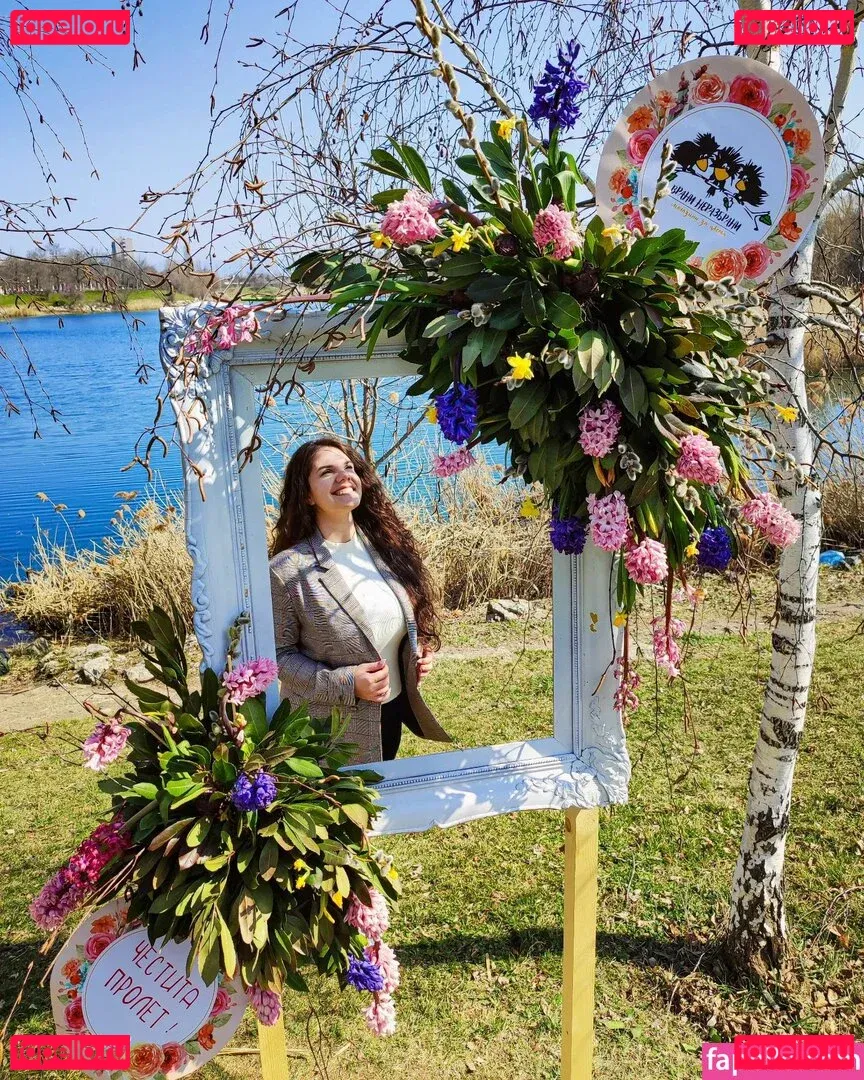 Eliza Stefanova Onlyfans Photo Gallery 