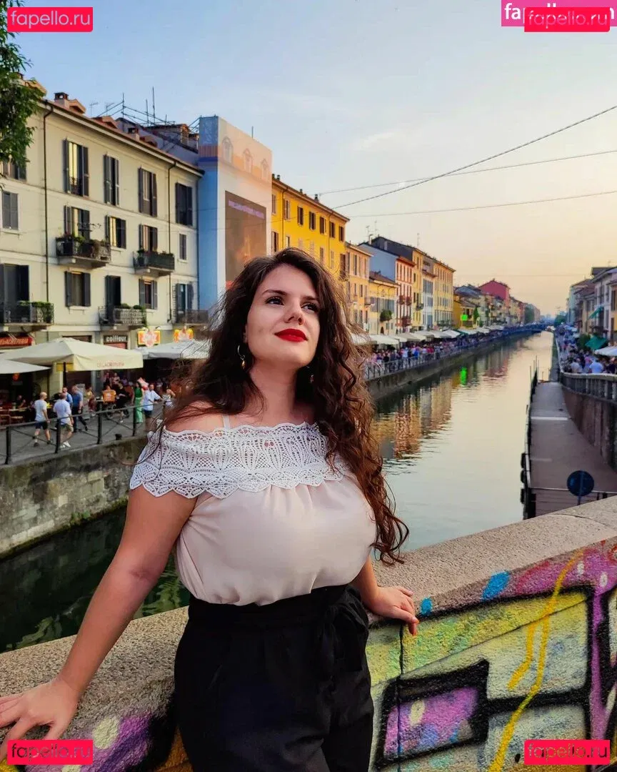 Eliza Stefanova Onlyfans Photo Gallery 