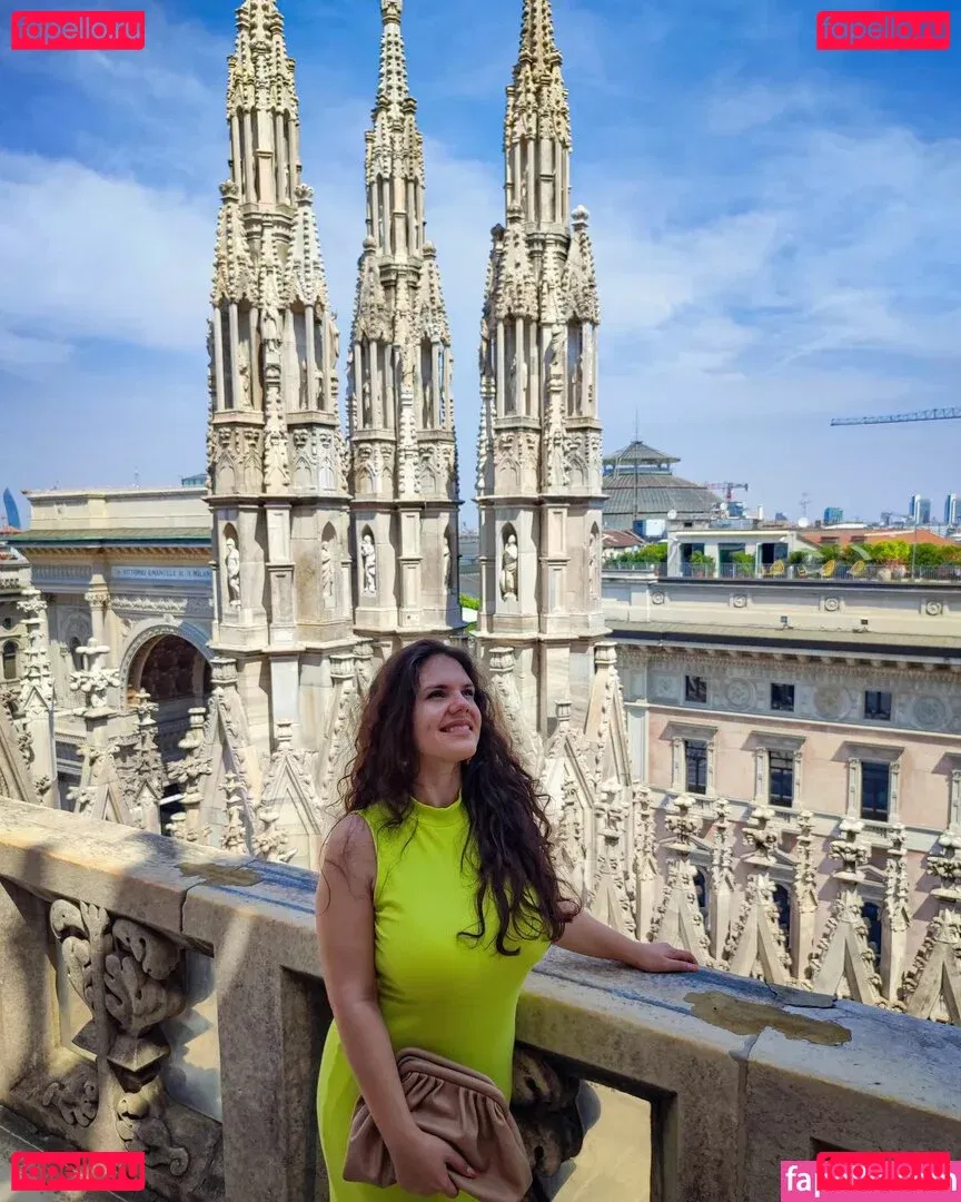 Eliza Stefanova Onlyfans Photo Gallery 