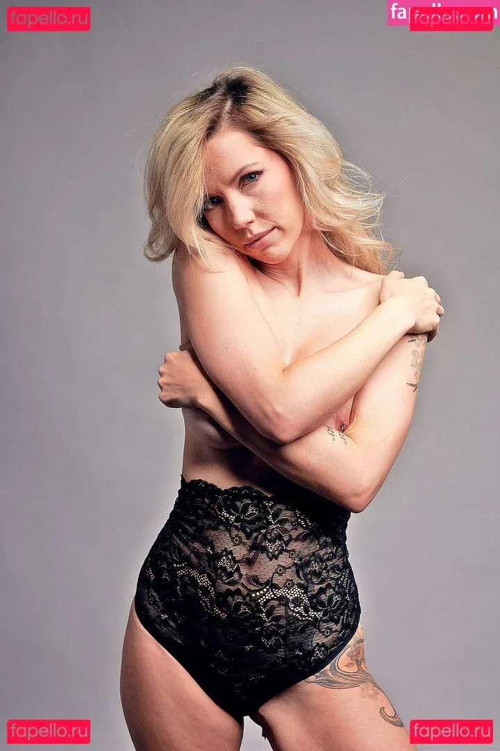 Xobreannexo Onlyfans Photo Gallery 