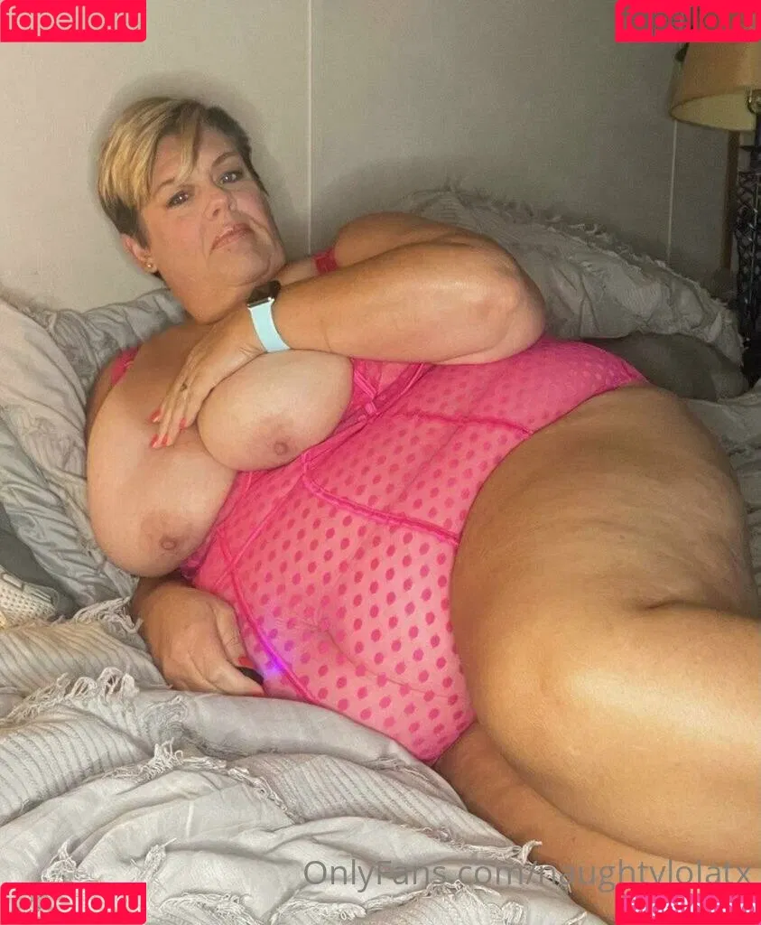 naughtylolatx Onlyfans Photo Gallery 