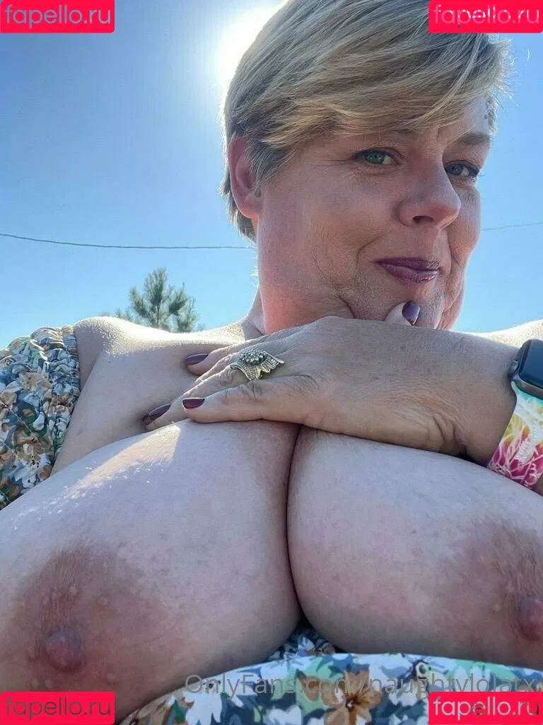 naughtylolatx Onlyfans Photo Gallery 