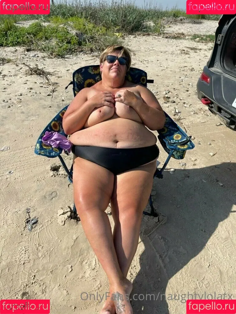 naughtylolatx Onlyfans Photo Gallery 