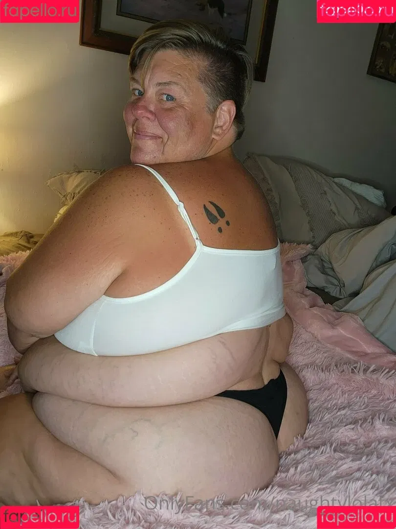 naughtylolatx Onlyfans Photo Gallery 