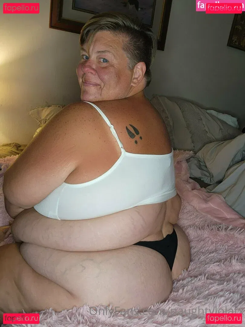 naughtylolatx Onlyfans Photo Gallery 