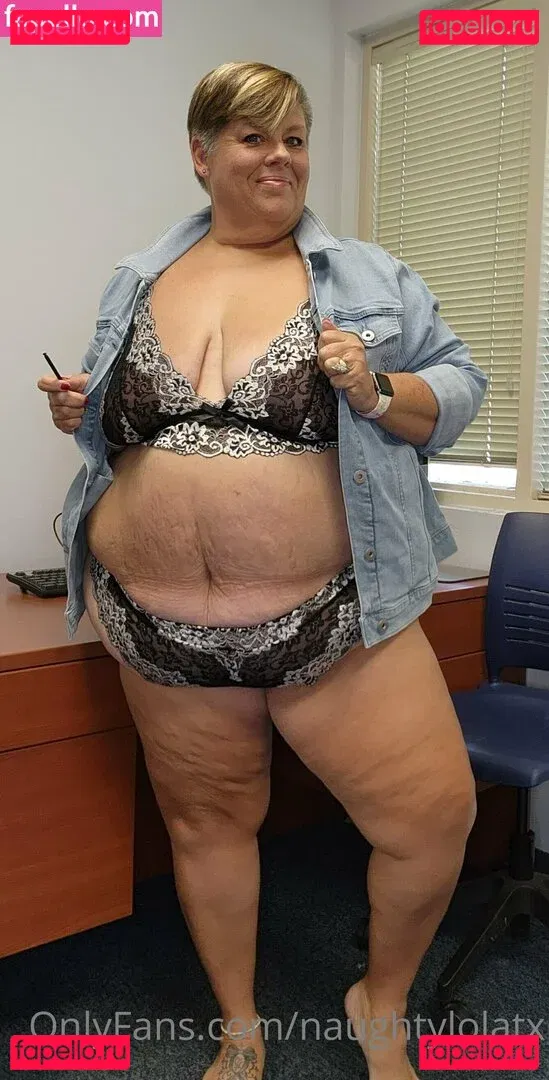 naughtylolatx Onlyfans Photo Gallery 