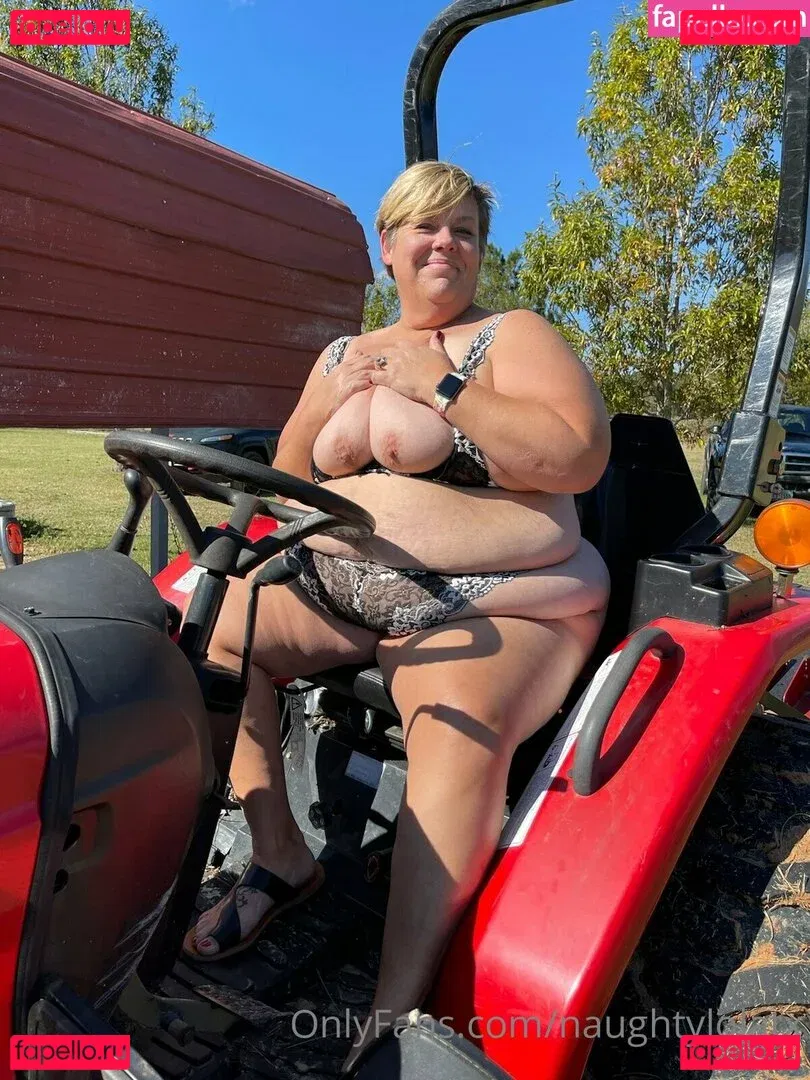 naughtylolatx Onlyfans Photo Gallery 