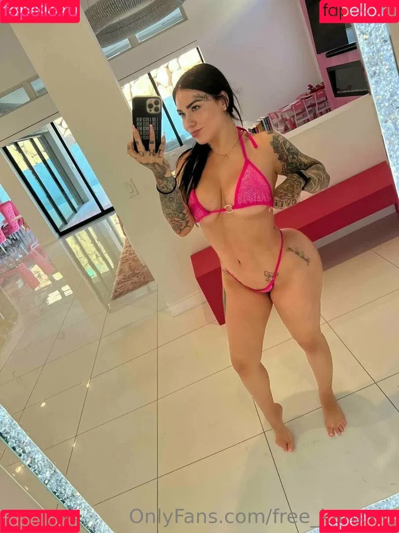 free_karmen Onlyfans Photo Gallery 
