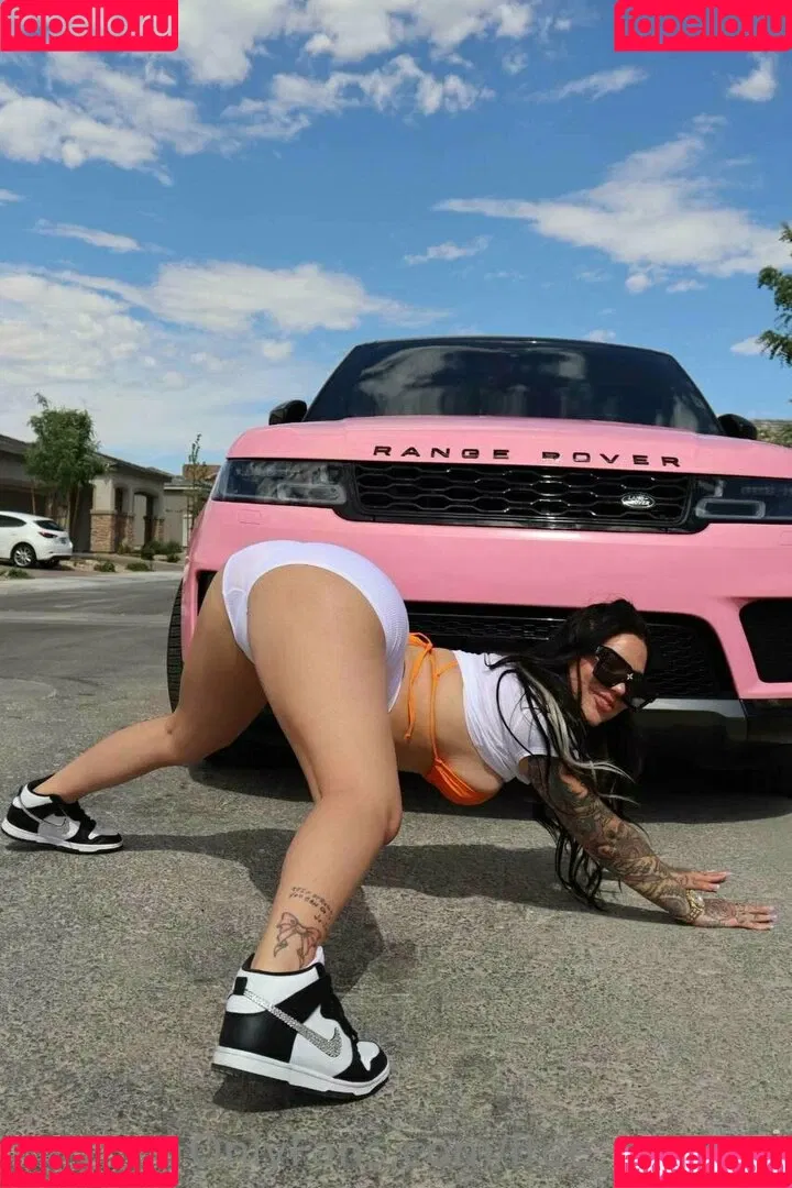 free_karmen Onlyfans Photo Gallery 